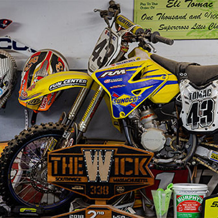 Elo Tomac's moto on his garage