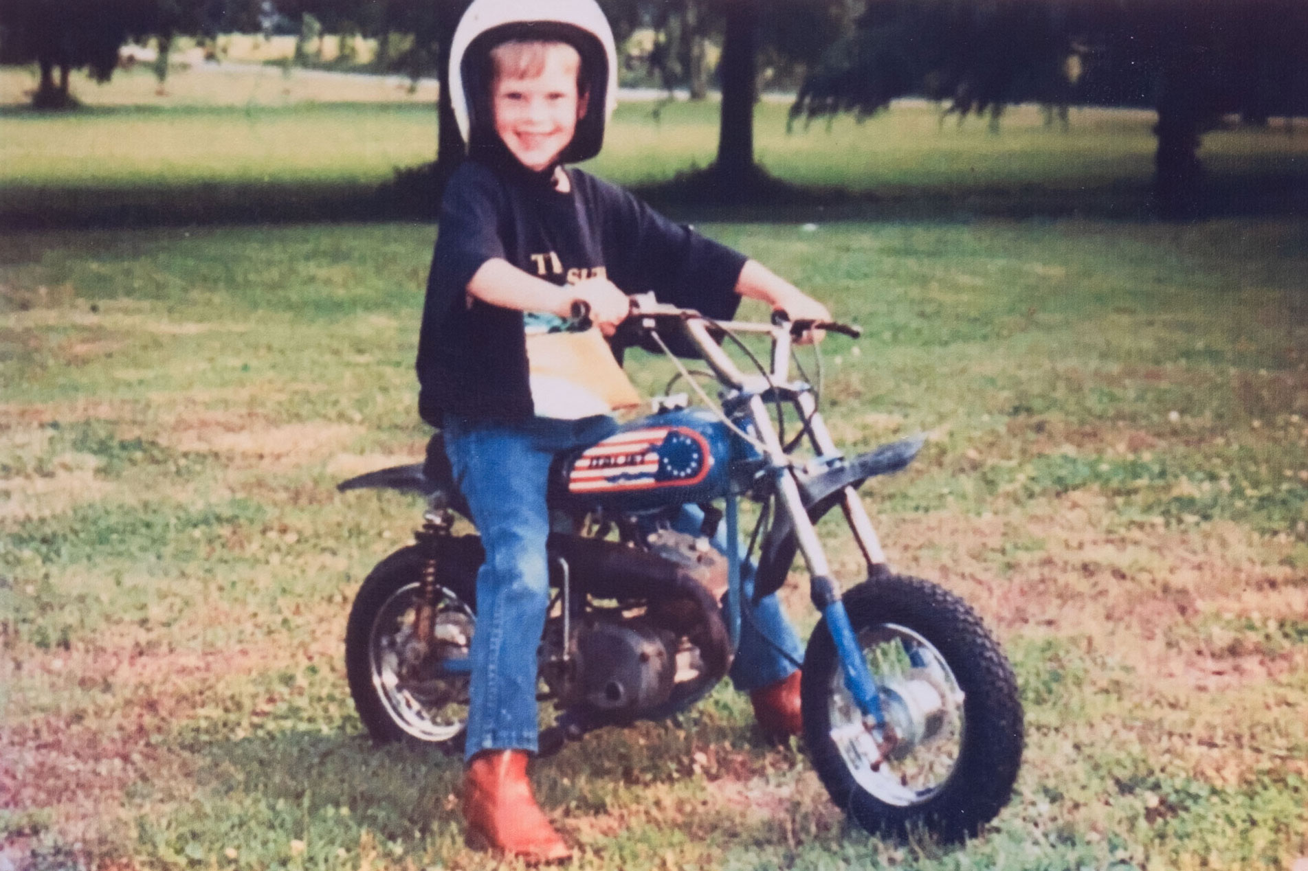 Jake and Zach Hinde in a kids moto