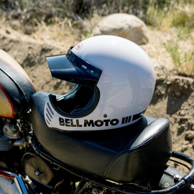 Bell Moto-3 Helmet in action