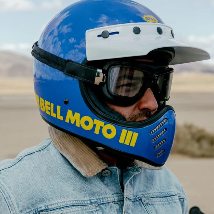 Bell Moto-3 Helmet in action